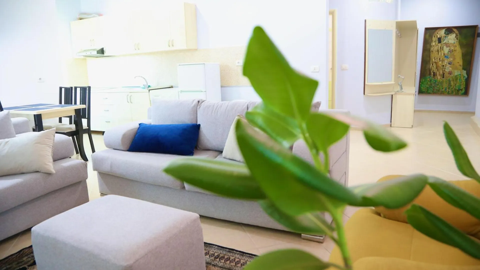 The Bllok Spot Apartment Tirana 0*,  Albania